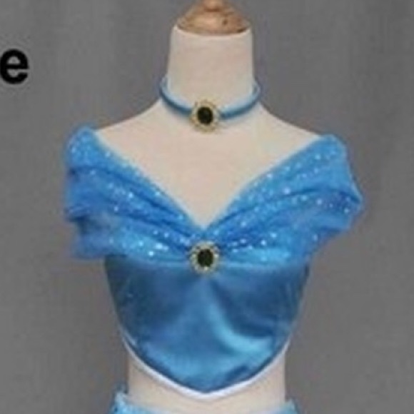 COPY - Princess Jasmine Halloween Costume - Picture 3 of 3